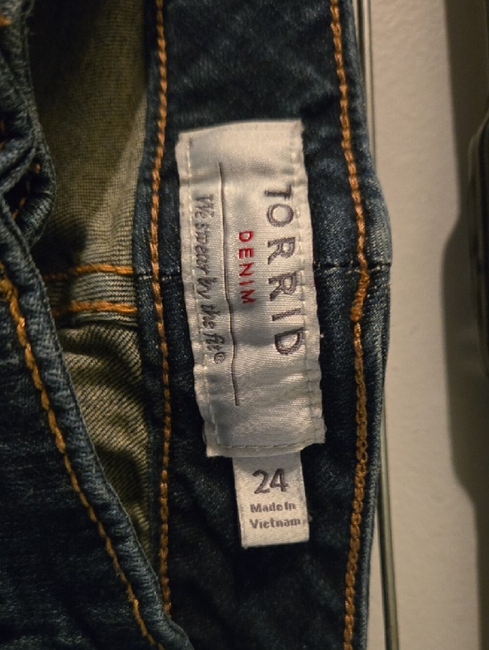torrid Dark Blue Distressed Capris - Picture 2 of 4